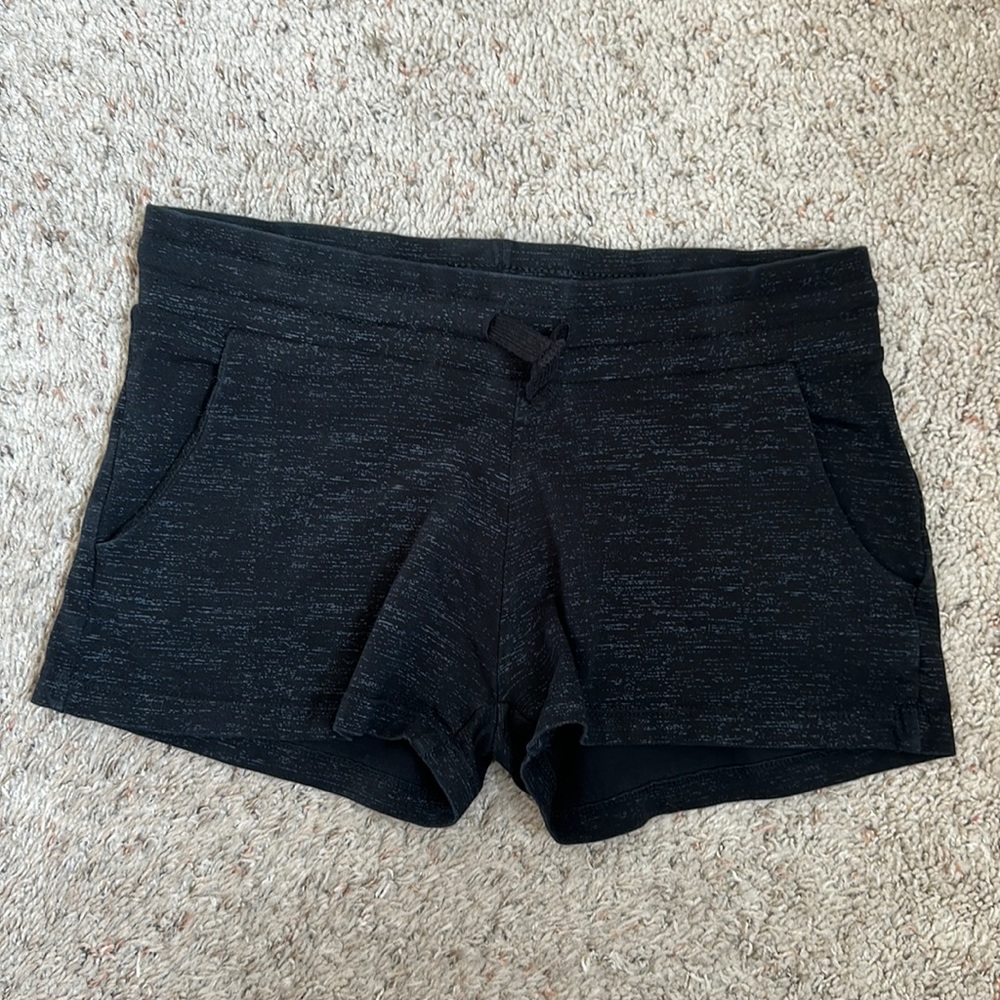 GIRLS H&M shirts size 12-13year